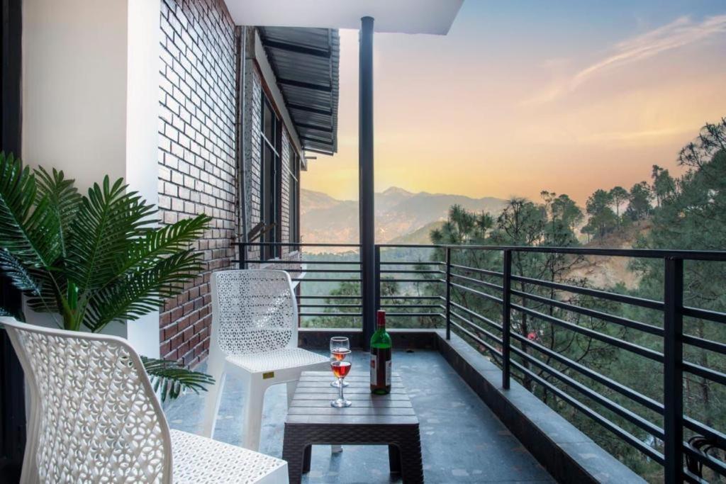 Mountain Height Kasauli Exterior foto
